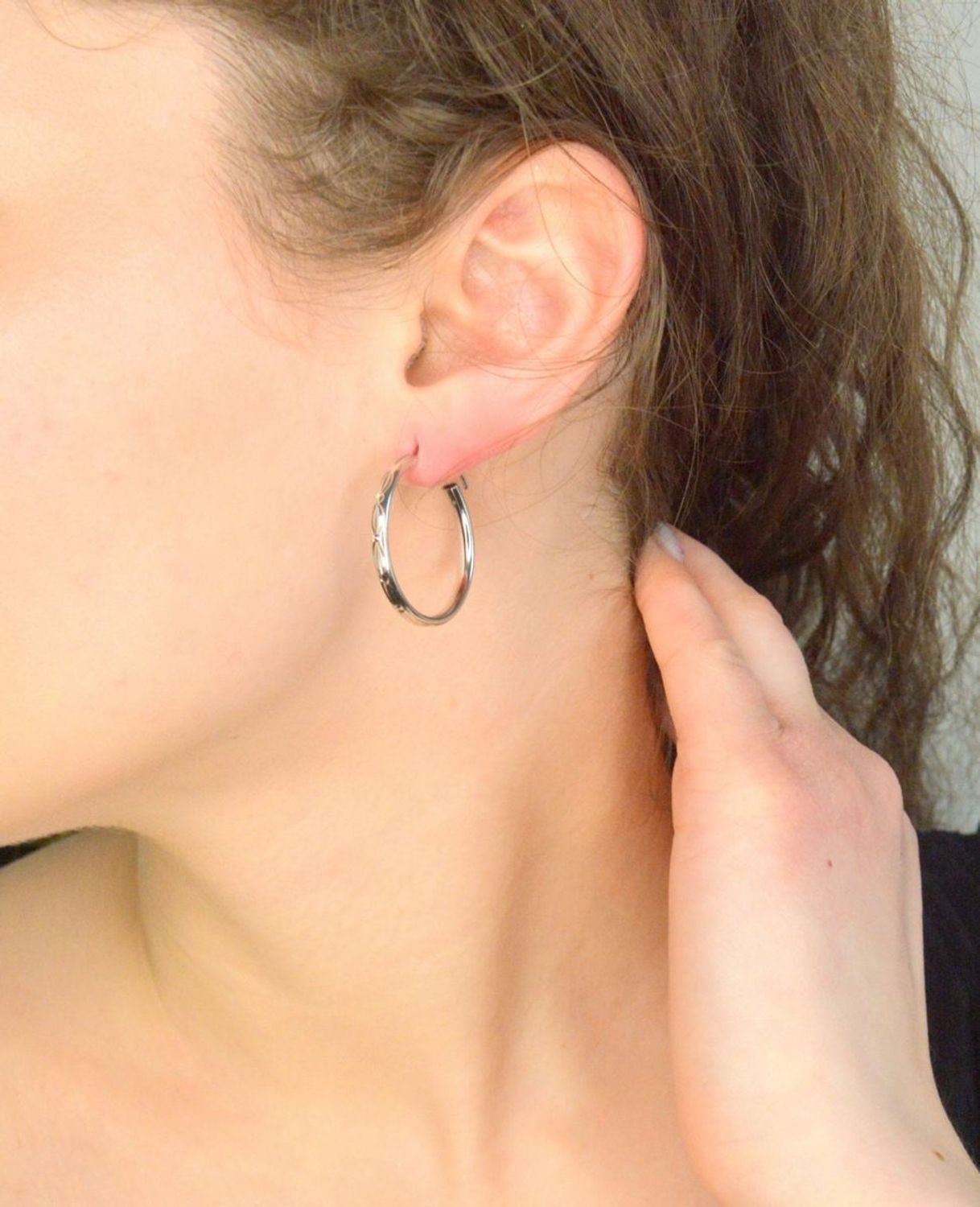 Srebrne kolczyki damskie 925 koła grawerowane 2,9 cm.jpg