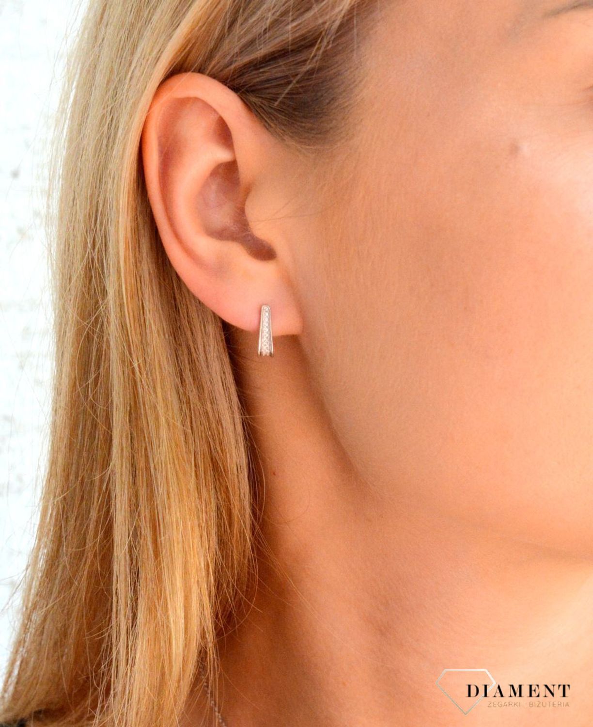Srebrne kolczyki damskie 925 klasyczne z cyrkoniami DIA-KLC-11581-925 (2).jpg