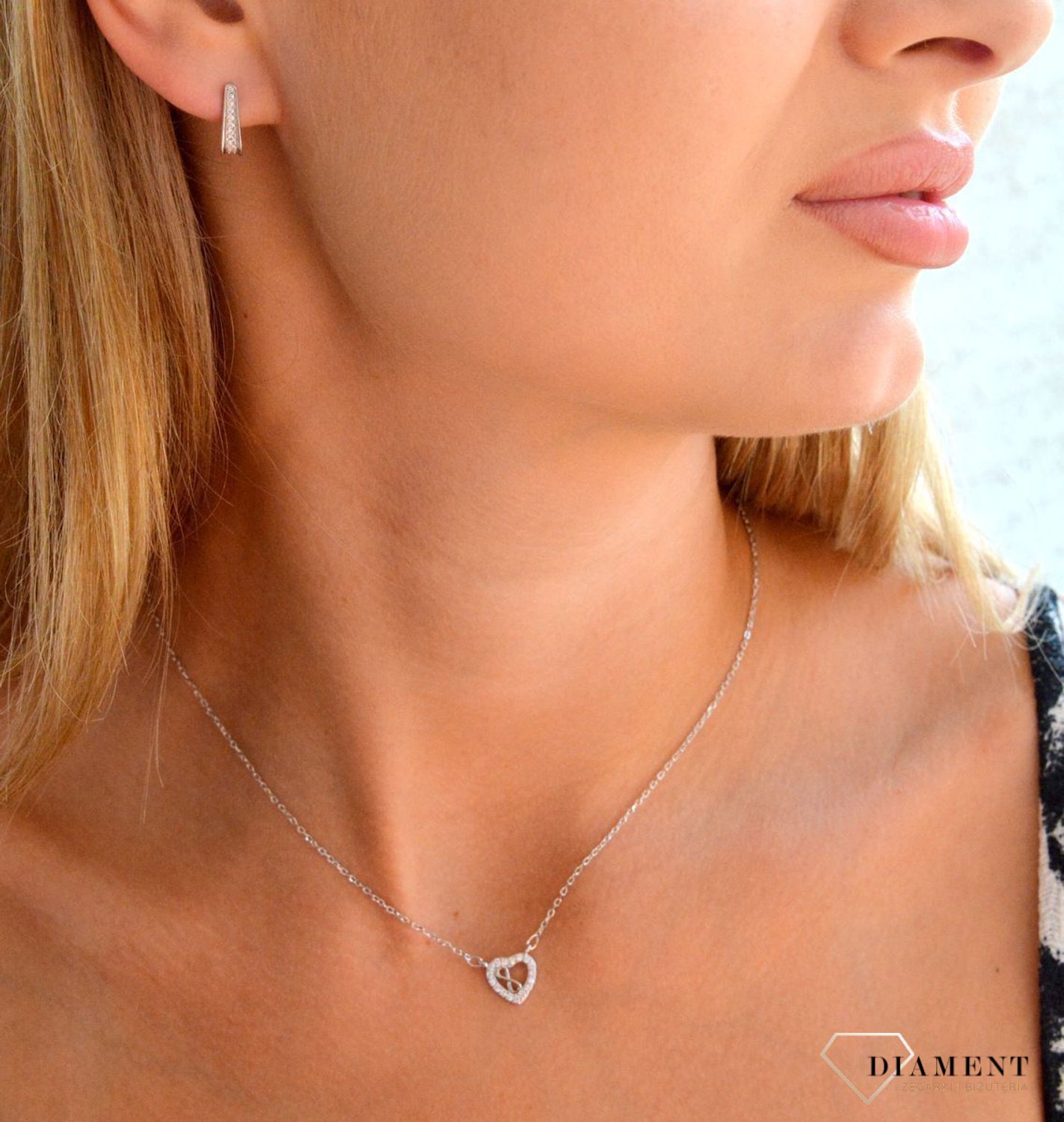 Srebrne kolczyki damskie 925 klasyczne z cyrkoniami DIA-KLC-11581-925 (2).jpg