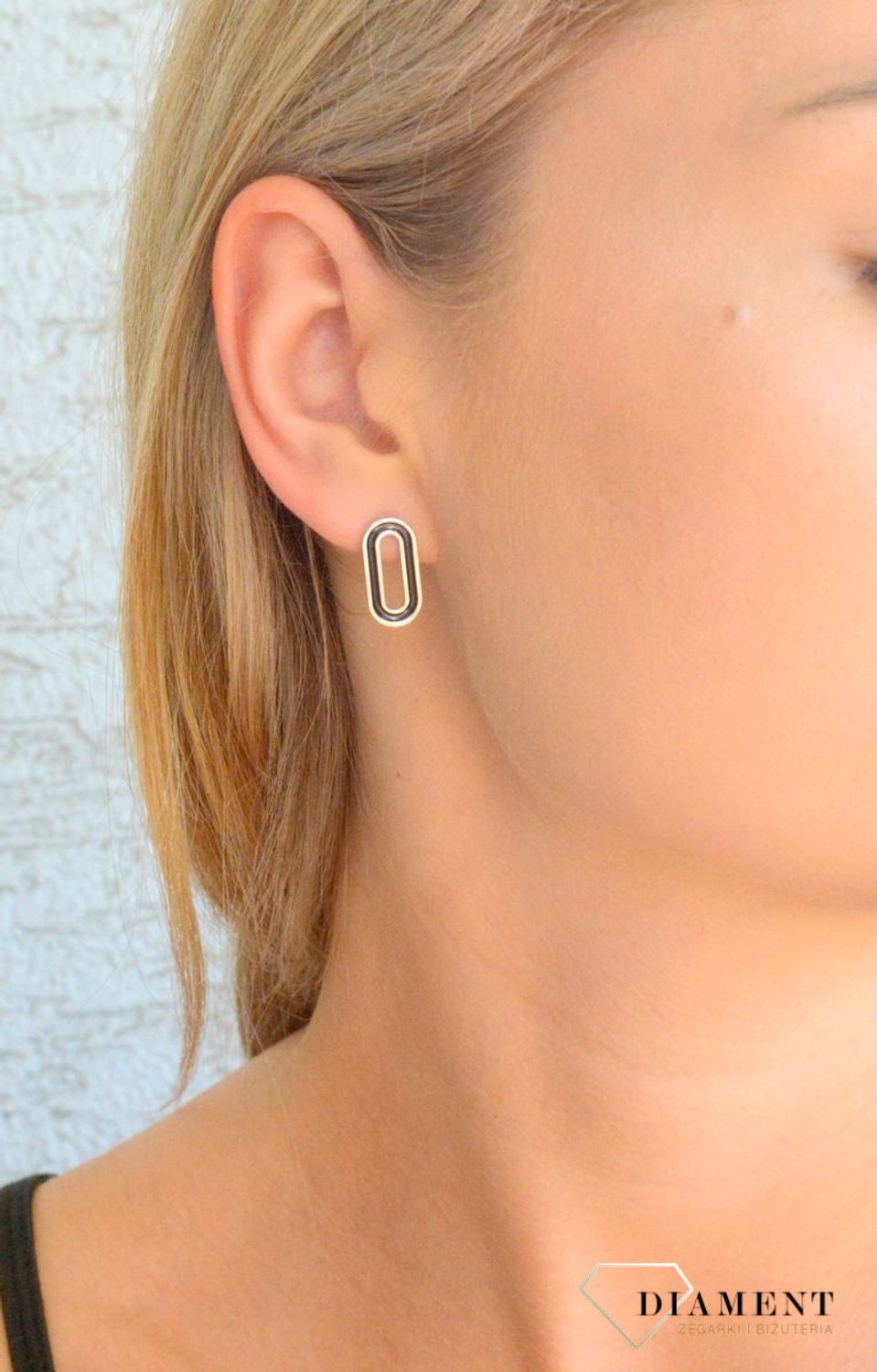 Srebrne kolczyki damskie 925 podłużne z czarną emalią na sztyft DIA-KLC-11797-925.jpg