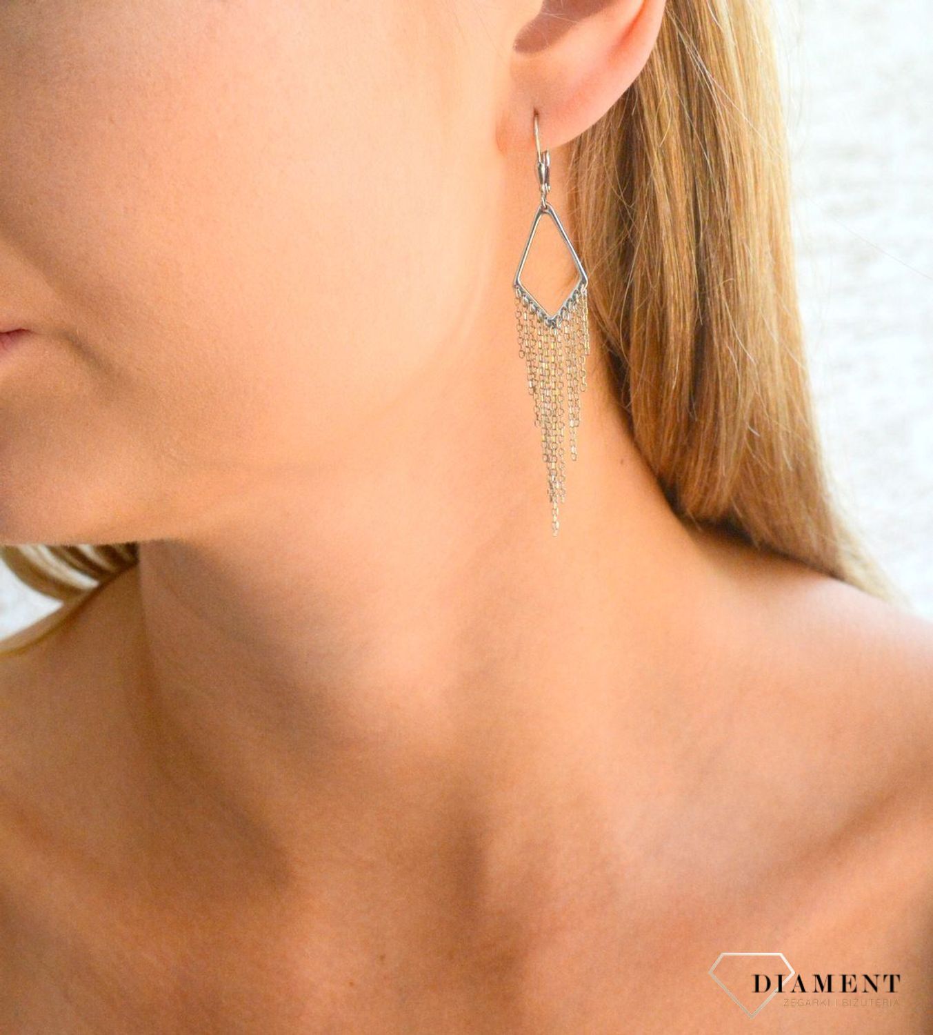 Srebrne kolczyki damskie 925 podłużne z wiszącymi łańcuszkami DIA-KLC-11800-925.jpg