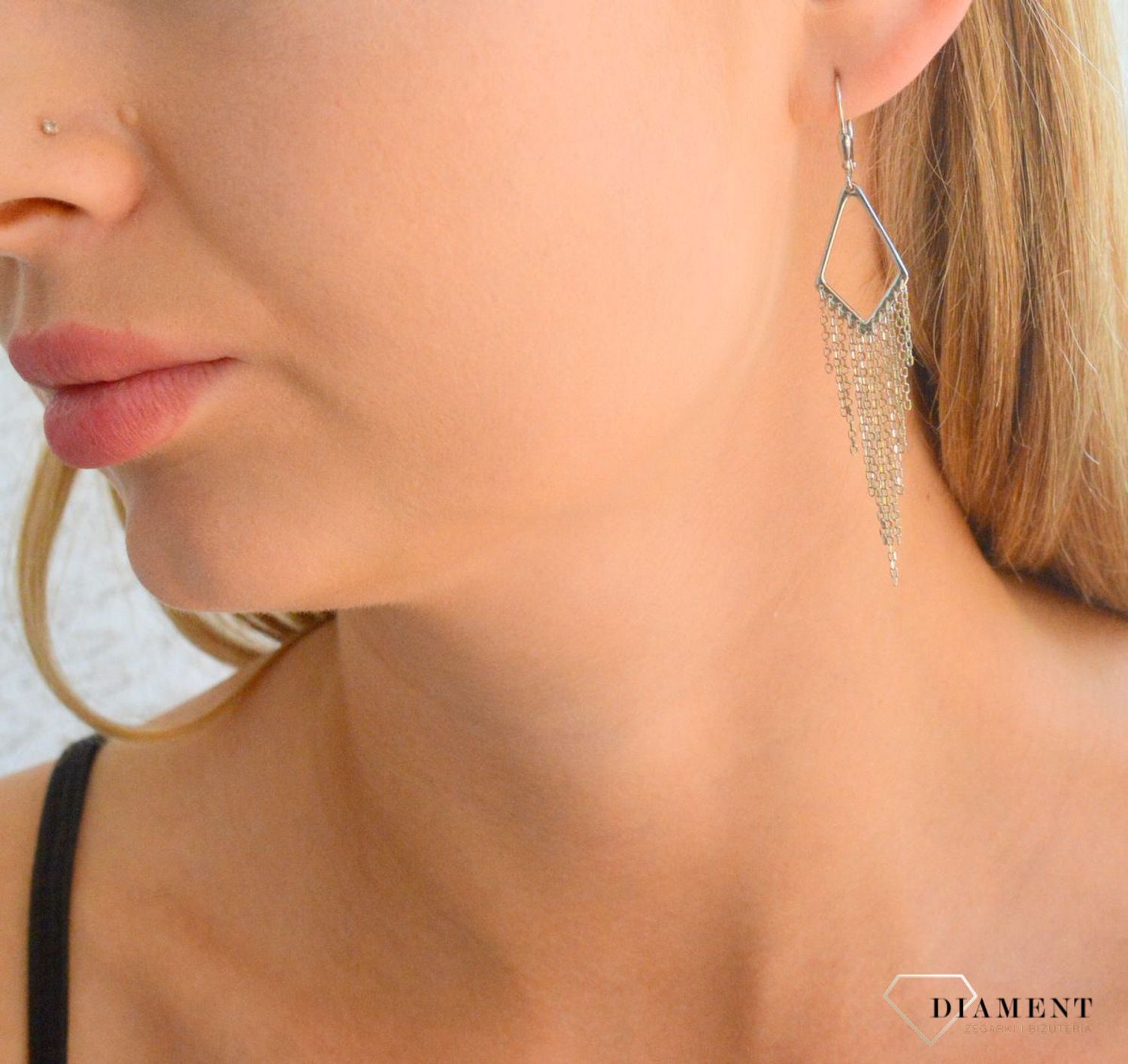 Srebrne kolczyki damskie 925 podłużne z wiszącymi łańcuszkami DIA-KLC-11800-925.jpg
