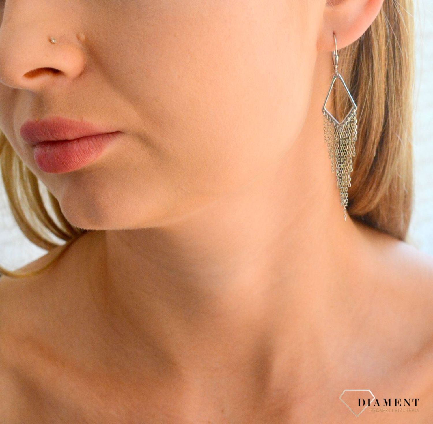 Srebrne kolczyki damskie 925 podłużne z wiszącymi łańcuszkami DIA-KLC-11800-925.jpg
