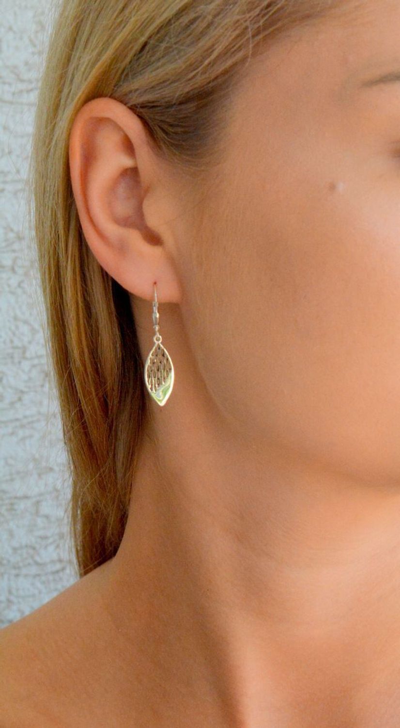 Srebrne kolczyki damskie 925 wiszące ażurowe DIA-KLC-11819-925.jpg