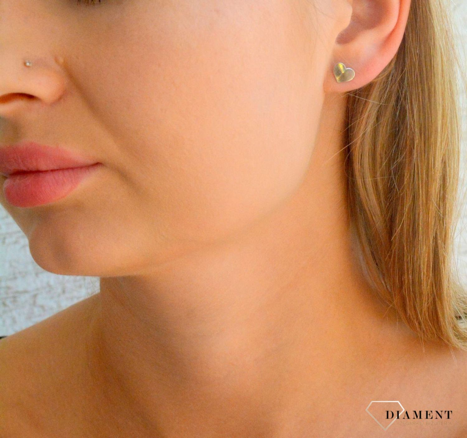 Srebrne kolczyki damskie 925 Serca wkrętki DIA-KLC-11884-925.jpg