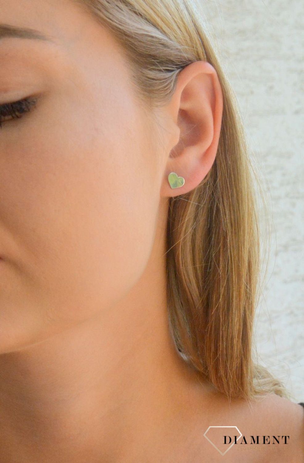 Srebrne kolczyki damskie 925 Serca wkrętki DIA-KLC-11884-925.jpg