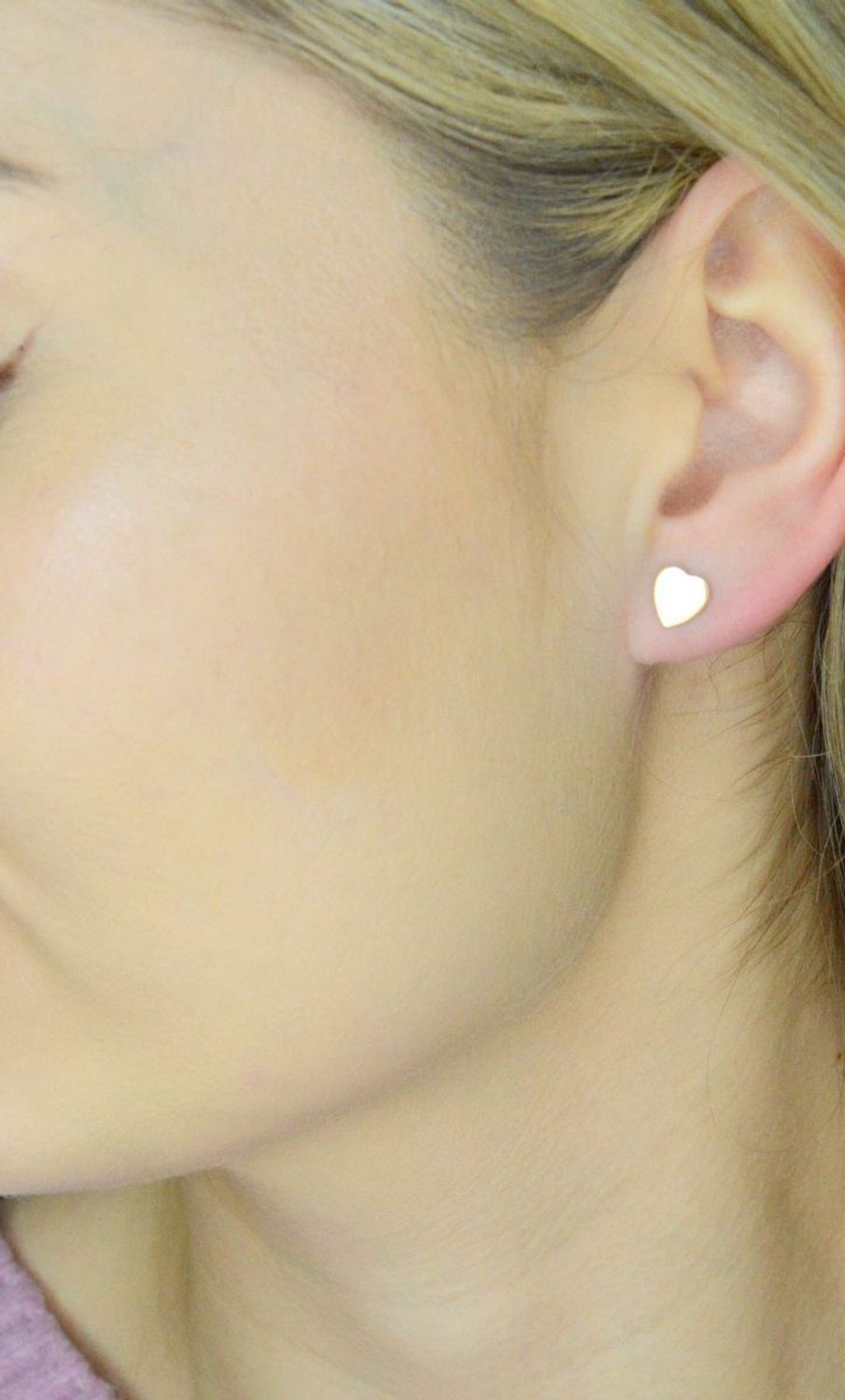 Kolczyki złote serca gładkie próba 585, DIA-KLC-12096-585  Damskie kolczyki wykonane ze złota próby 585. Kolczyki mają kształt serduszek o gładkiej powierzchni. Kolczyki zapinane na wygodne i dobrze.jpg