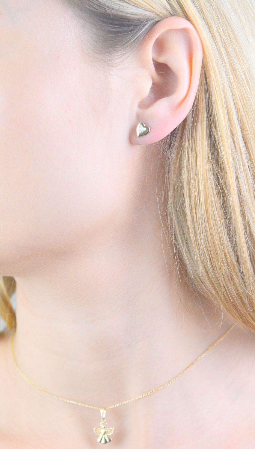 Kolczyki złote serca gładkie próba 585, DIA-KLC-12106-585 Damskie kolczyki wykonane ze złota próby 585. Kolczyki mają kształt serduszek o gładkiej powierzchni. Kolczyki zapinane na wygodne i dobrze.jpg