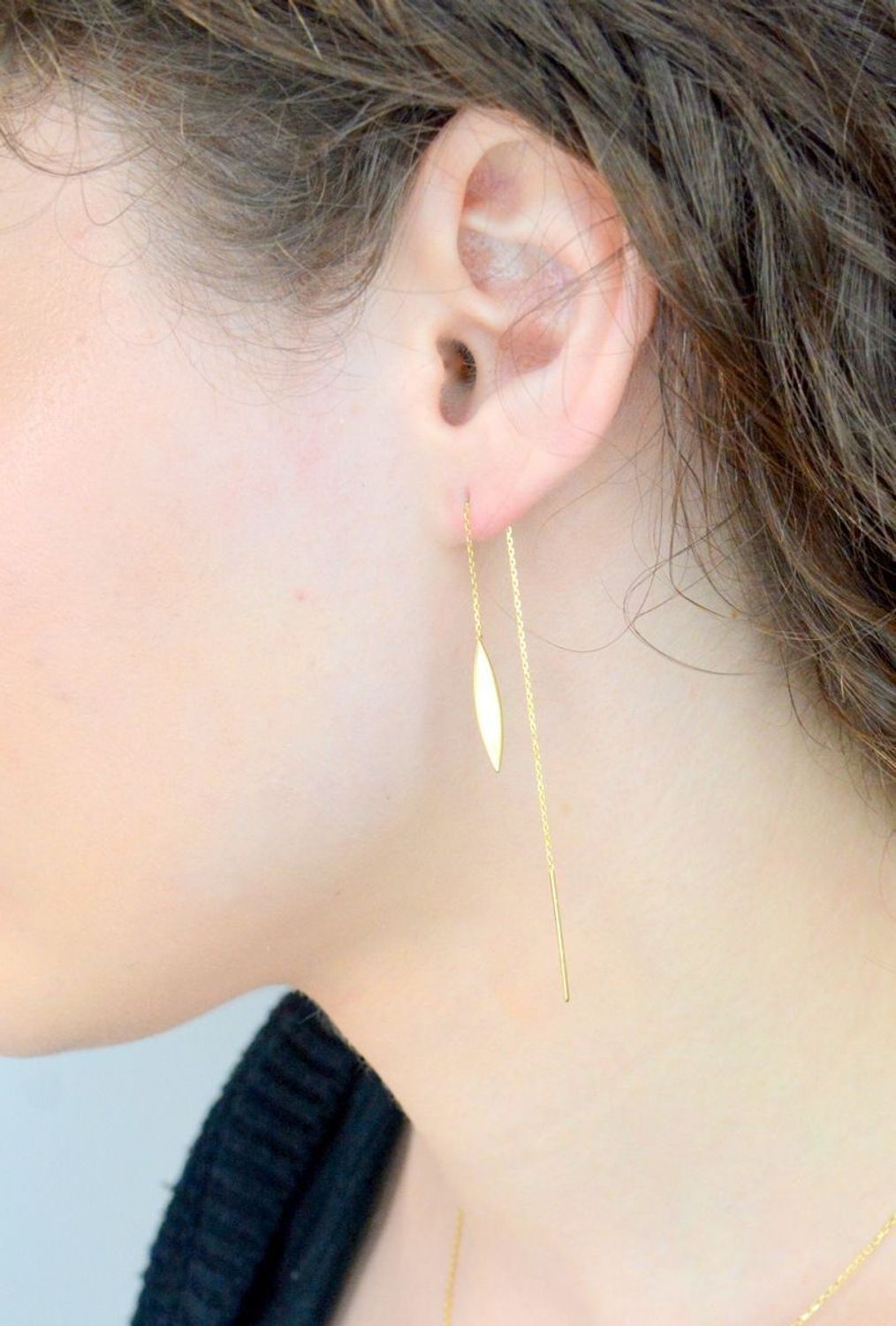 Kolczyki złote przeciągane blaszki Kolczyki złote na łańcuszku blaszki pr 585, DIA-KLC-1219-585 Eleganckie, złote kolczyki przeciągany łańcuszek z prostą zawieszką. 1.jpg