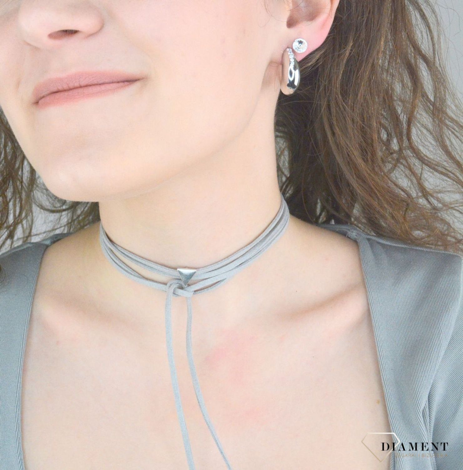 Kolczyki srebrne z cyrkoniami pr 9256, DIA-KLC-12197-925 Srebrne kolczyki zostały wykonane z najwyższej jakości srebra próby 925. Idealny prezent dla każdej kobiety.1.jpg