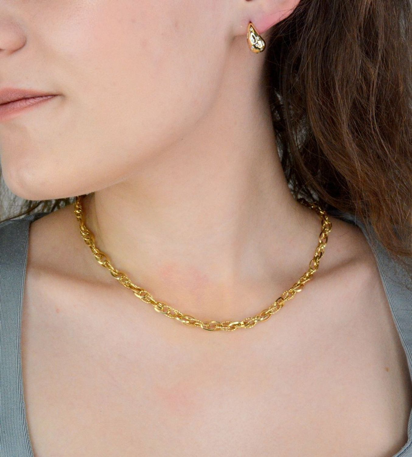 Kolczyki srebrne pozłacane łezki z cyrkoniami pr 925, DIA-KLC-12198Z-925 Srebrne kolczyki zostały wykonane z najwyższej jakości srebra próby 925, ozdobione cyrkoniami. Idealny prezent dla każdej1.jpg