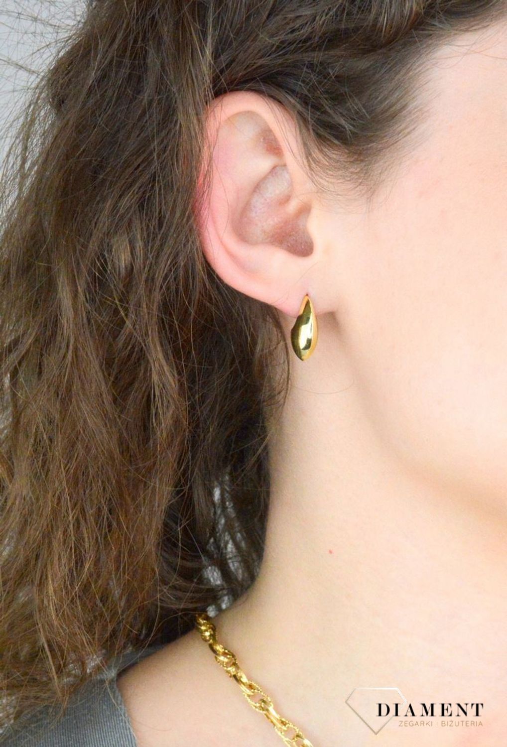 Kolczyki srebrne pozłacane łezki pr 925, DIA-KLC-12201Z-925  Srebrne kolczyki zostały wykonane z najwyższej jakości srebra próby 925. Idealny prezent dla każdej kobiety. Srebrne kolczyki posiadają1.jpg