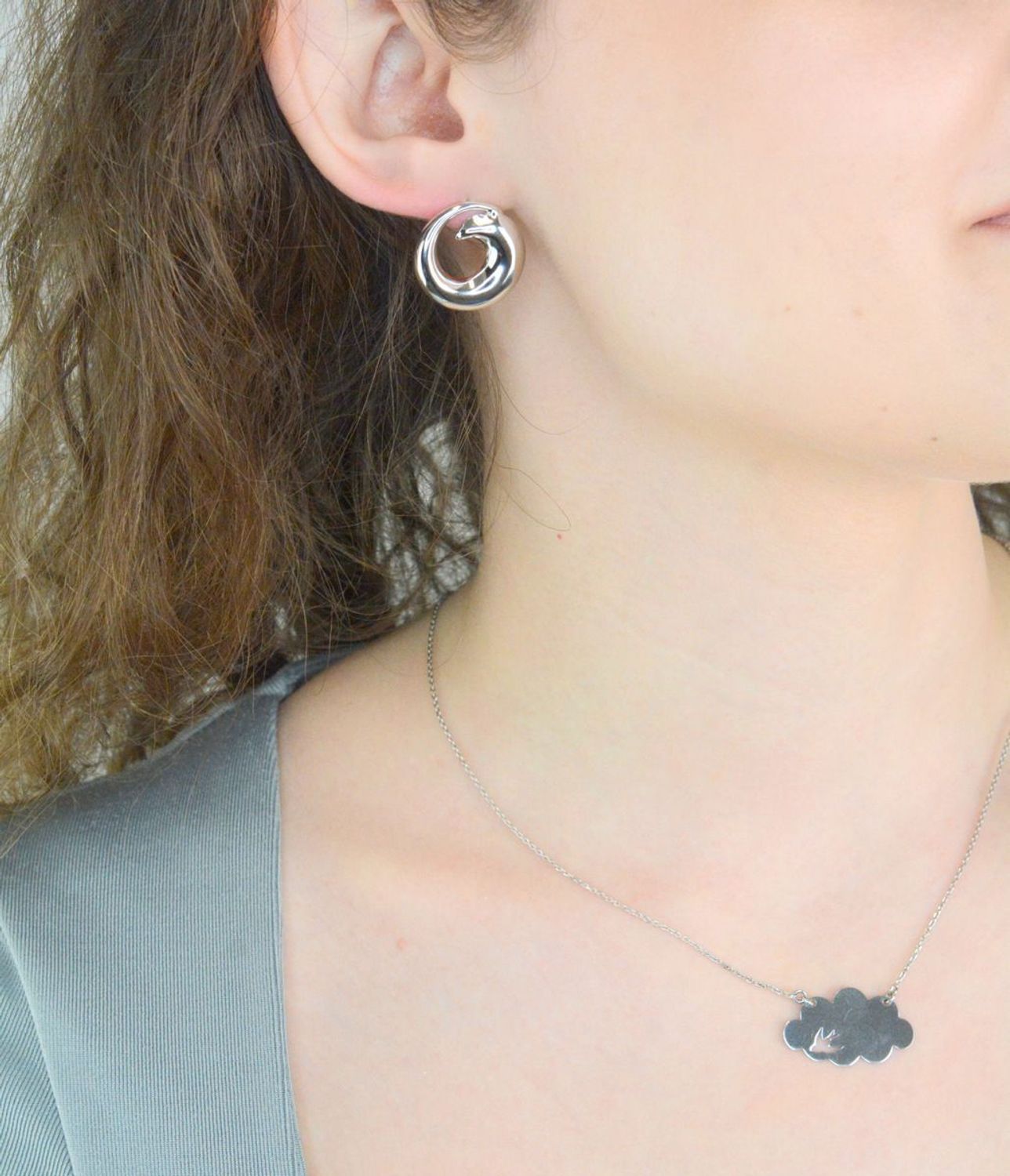 Kolczyki srebrne okrągłe pr 925, DIA-KLC-12210-925 Srebrne kolczyki zostały wykonane z najwyższej jakości srebra próby 925. Idealny prezent dla każdej kobiety. 1.jpg