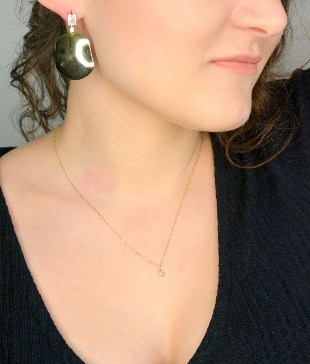 Kolczyki srebrne pozłacane wiszące blaszki próba 925, DIA-KLC-12214Z-925 Srebrne kolczyki zostały wykonane z najwyższej jakości srebra próby 925. Idealny prezent dla każdej kobiety1.jpg