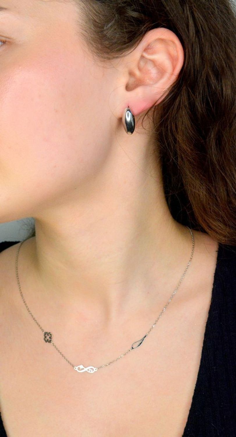 Srebrne kolczyki damskie 925 gładkie klasyczne angielskie zapięcie DIA-KLC-12226-925. Srebrne kolczyki damskie. Kolczyki srebrne angielskie. Srebrne kolczyki gładkie. Kolczyki srebrne na prezent.1.jpg