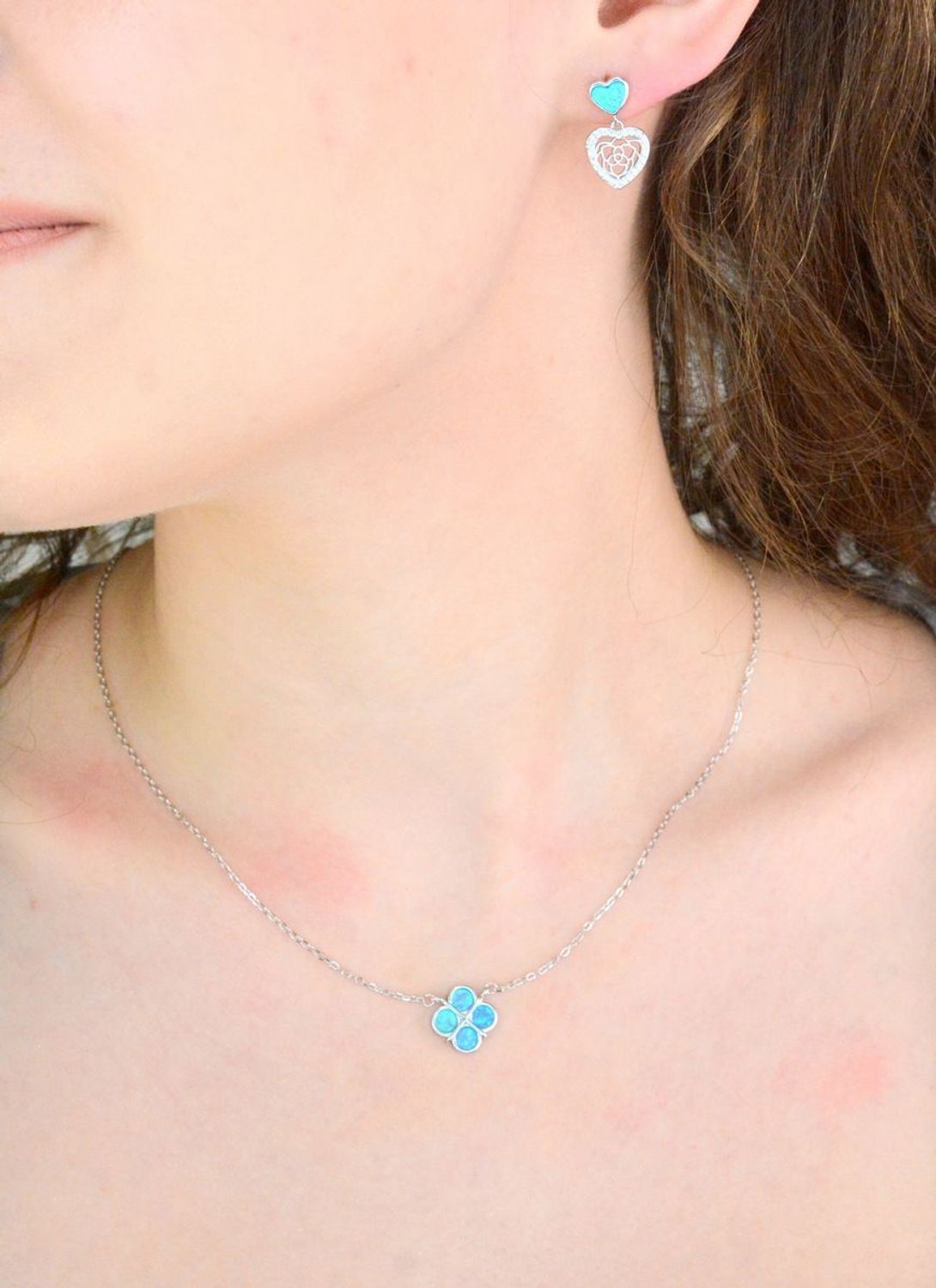 Kolczyki srebrne wiszące serca cyrkonie pr 925, DIA-KLC-12228-925  Srebrne kolczyki zostały wykonane z najwyższej jakości srebra próby 925. Idealny prezent dla każdej kobiety.1.jpg