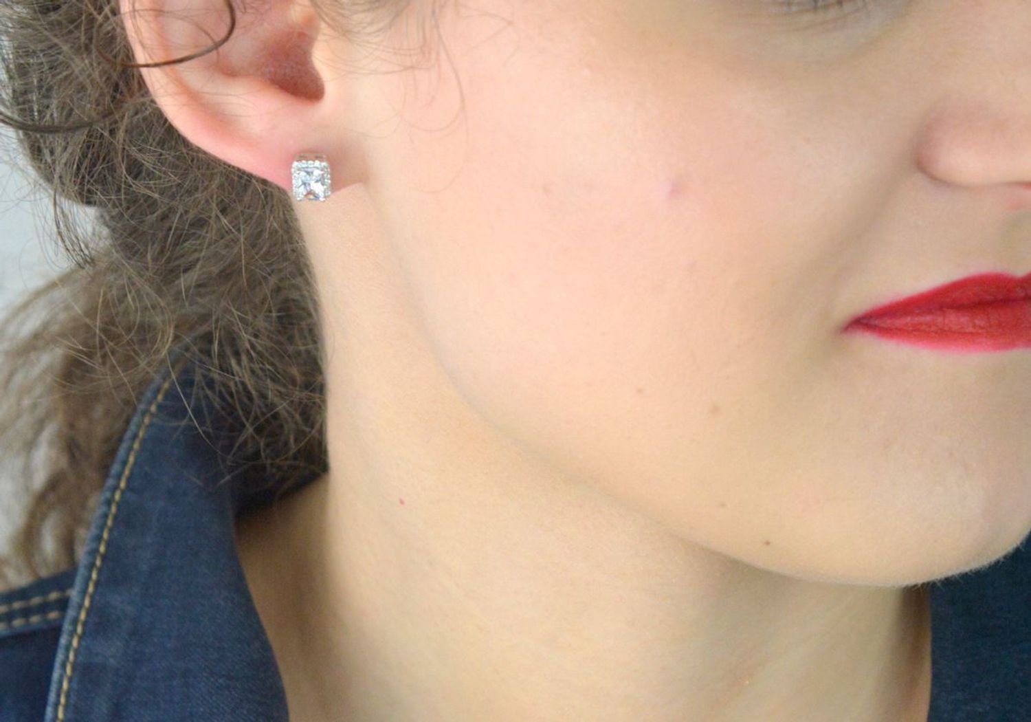 Srebrne kolczyki damskie 925 z prostokątną cyrkonią na sztyft DIA-KLC-12255-925.jpg