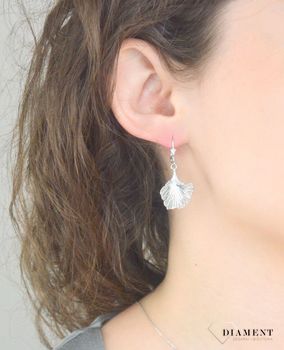 olczyki srebrne liście próba 925, DIA-KLC-12370-925 Srebrne kolczyki zostały wykonane z najwyższej jakości srebra próby 925. 22.JPG