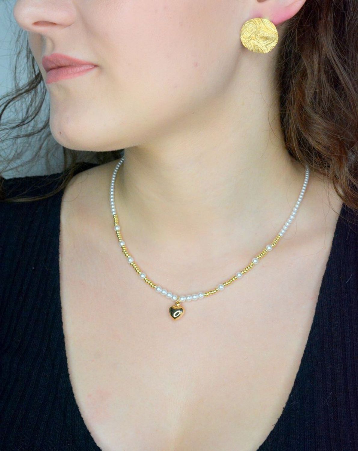 Srebrne kolczyki damskie piaskowane pokryte złotem na sztyft.jpg