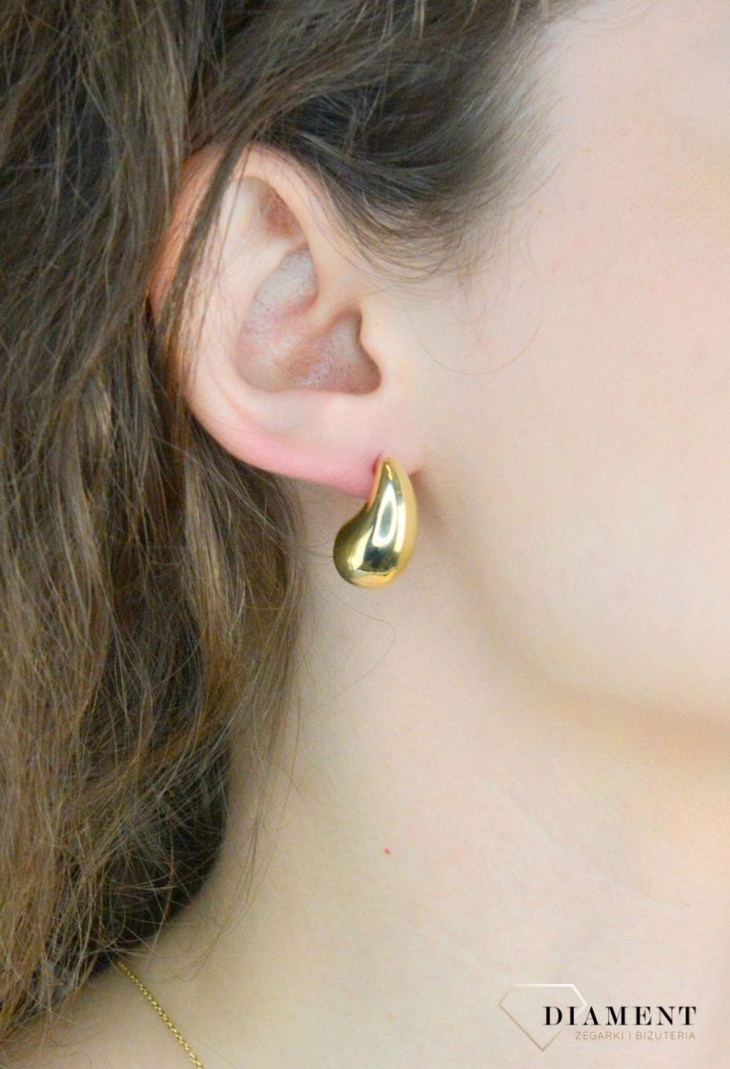 Kolczyki srebrne pozłacane łezki pr 925, DIA-KLC-12395-925 Srebrne kolczyki w kształcie modnej łezki zostały wykonane z najwyższej jakości srebra próby 925. Idealny prezent dla każdej kobiety.1.jpg