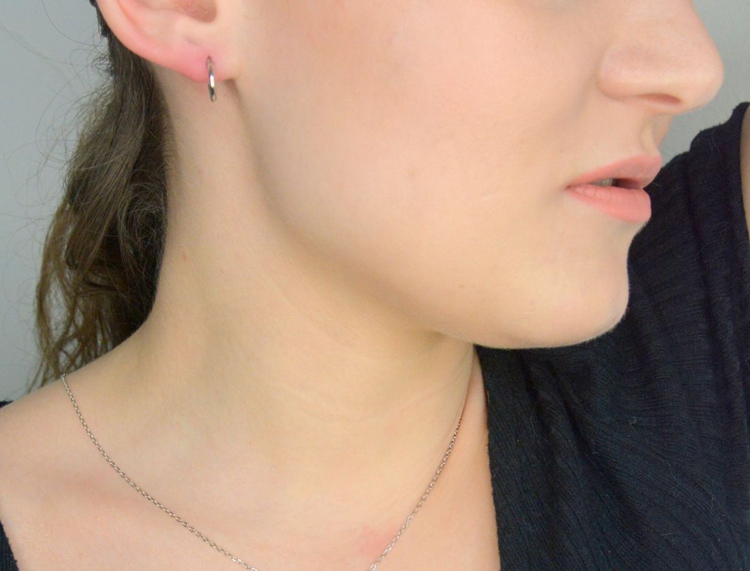 Srebrne kolczyki damskie 925 małe kółeczka 1,1 cm DIA-KLC-12398-925. Srebrne kolczyki damskie. Klasyczne srebrne kolczyki. Kolczyki kółka srebrne. Kolczyki dziecięce na prezent.1.jpg