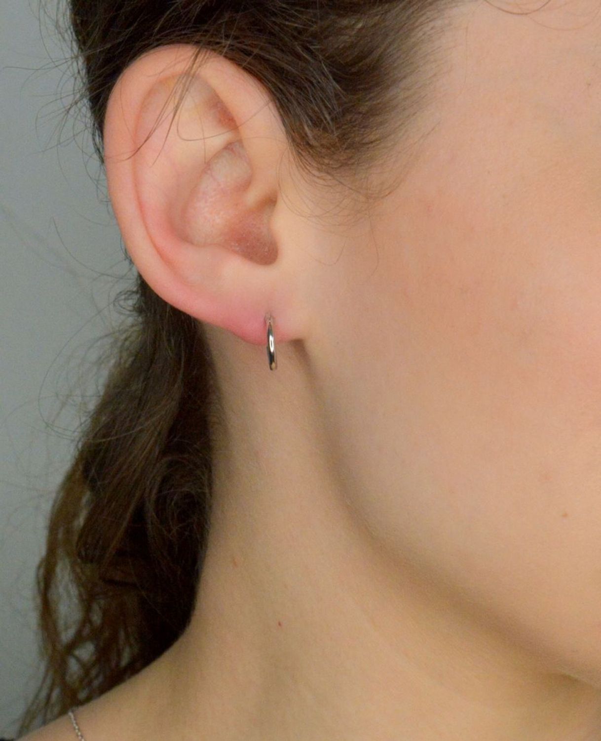 Srebrne kolczyki damskie 925 małe kółeczka 1,1 cm DIA-KLC-12398-925. Srebrne kolczyki damskie. Klasyczne srebrne kolczyki. Kolczyki kółka srebrne. Kolczyki dziecięce na prezent.1.jpg