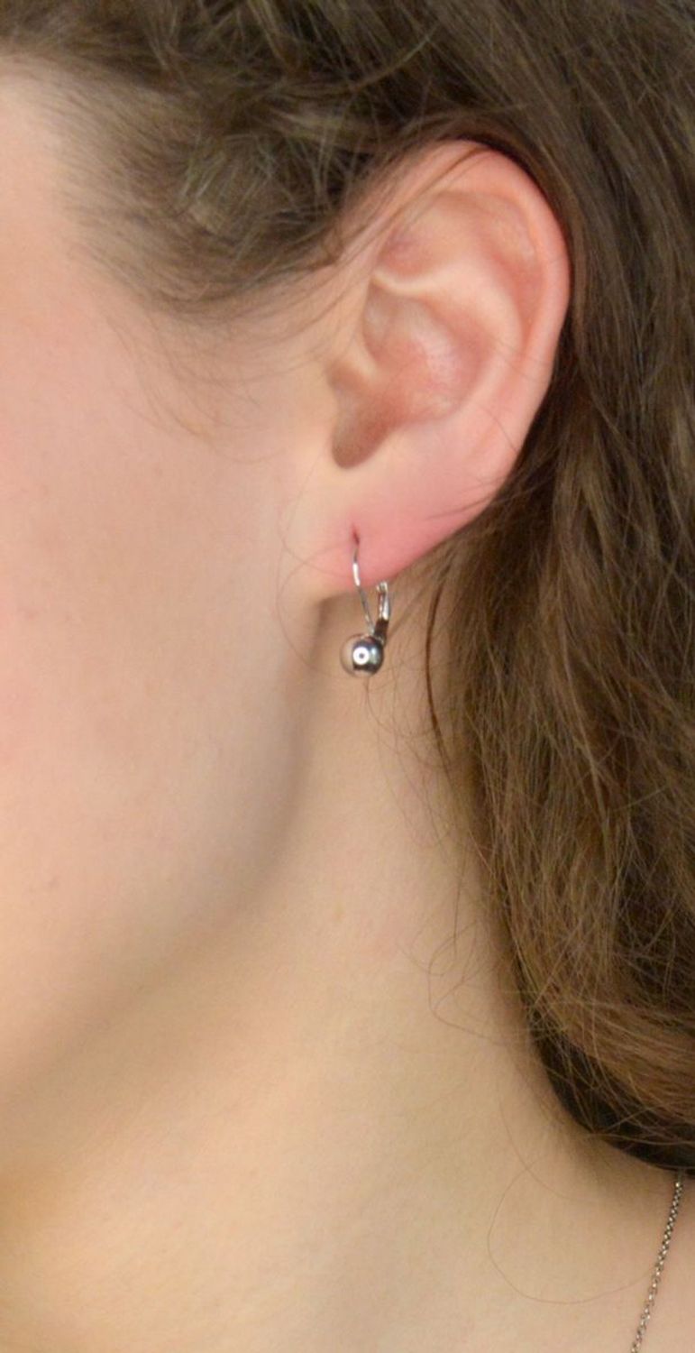 Srebrne kolczyki damskie 925 klasyczne z kuleczką DIA-KLC-12407-925. Srebrne kolczyki damskie. Kolczyki srebrne angielskie. Kolczyki srebrne na prezent. Kolczyki srebrne damskie z kulką.1.jpg