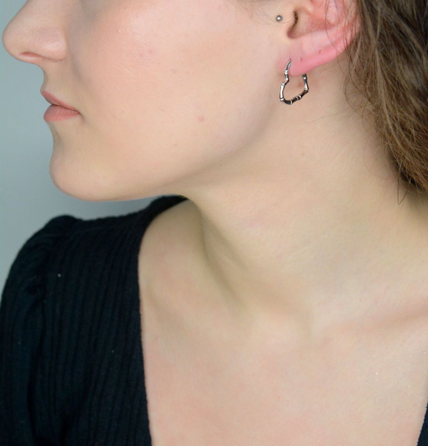 Srebrne kolczyki damskie 925 serca na zatrzask DIA-KLC-12409-925. Srebrne kolczyki damskie. Klasyczne srebrne kolczyki. Kolczyki srebrne serca. Kolczyki na prezent.1.jpg