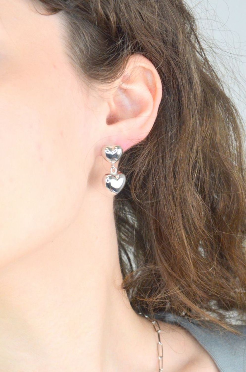 Kolczyki srebrne wiszące serca pr 925, DIA-KLC-12413-925 Srebrne kolczyki wiszące serca zostały wykonane z najwyższej jakości srebra próby 925. Idealny prezent dla każdej kobiety1.jpg