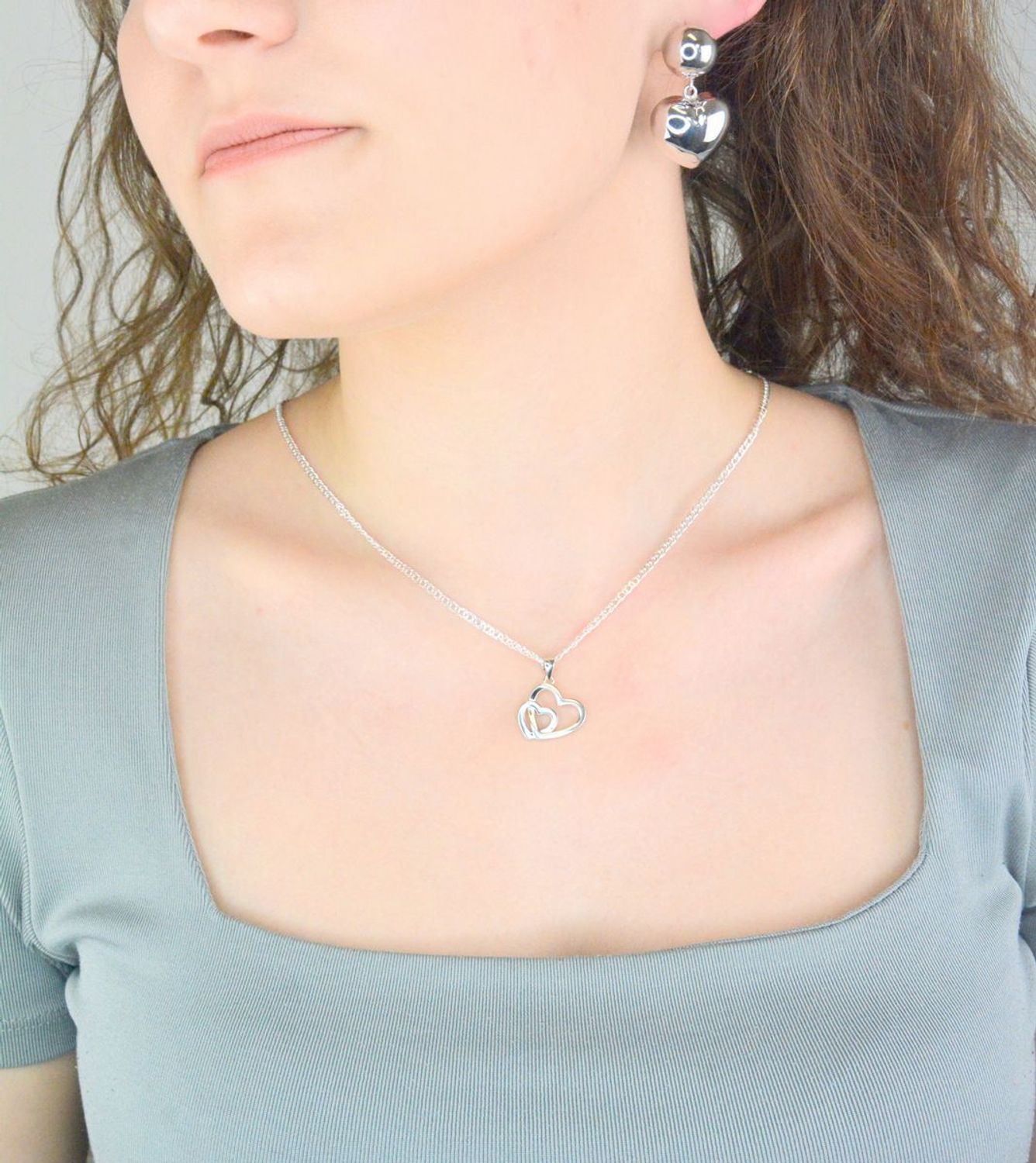 Kolczyki srebrne wiszące serca pr 925, DIA-KLC-12416-925 Srebrne kolczyki wiszące serca zostały wykonane z najwyższej jakości srebra próby 925. Idealny prezent dla każdej kobiety.1.jpg