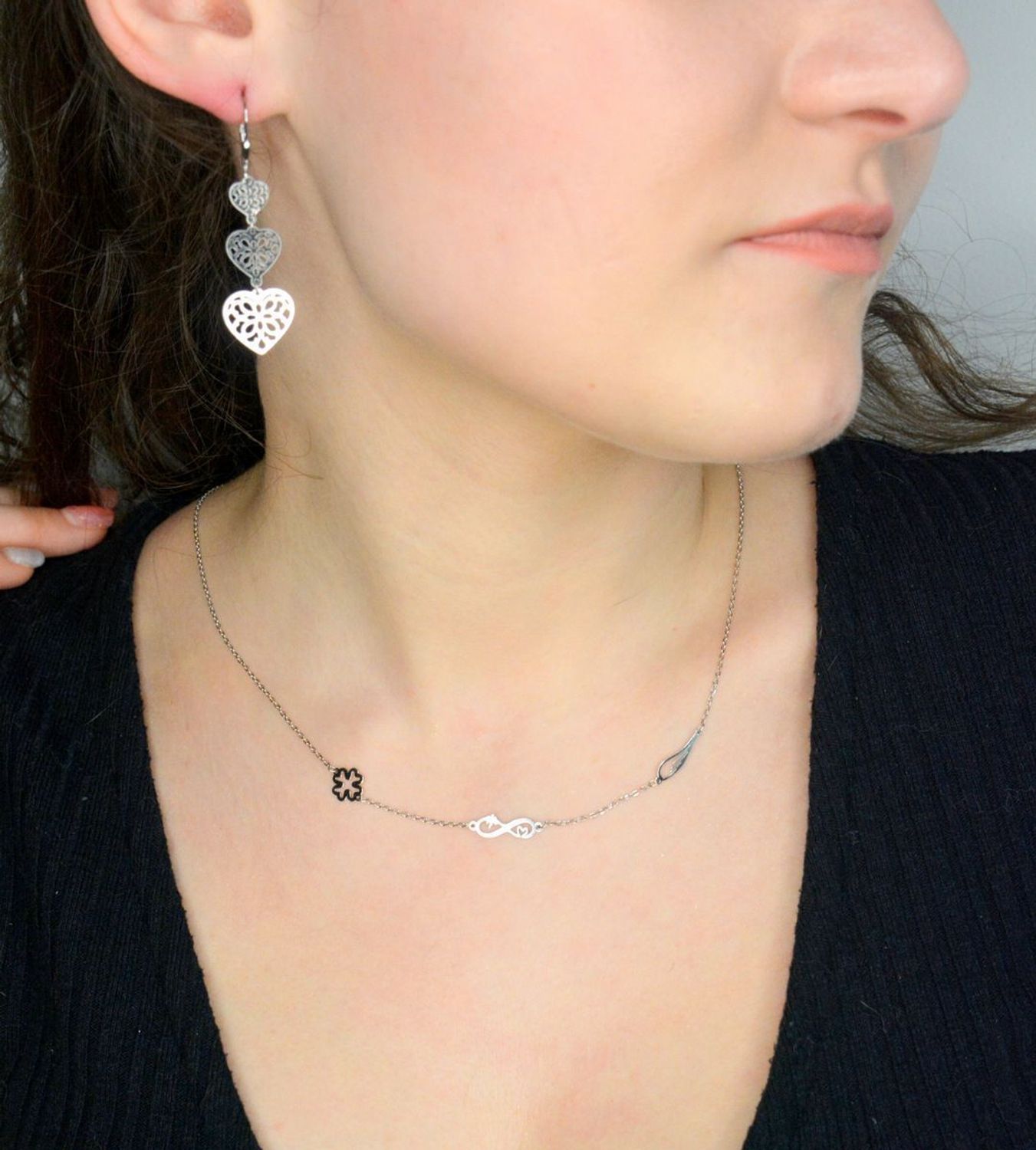 Srebrne kolczyki damskie 925 wiszące ażurowe serca DIA-KLC-12417-925. Srebrne kolczyki damskie. Kolczyki srebrne angielskie. Kolczyki srebrne na prezent. Kolczyki srebrne damskie serca.1.jpg