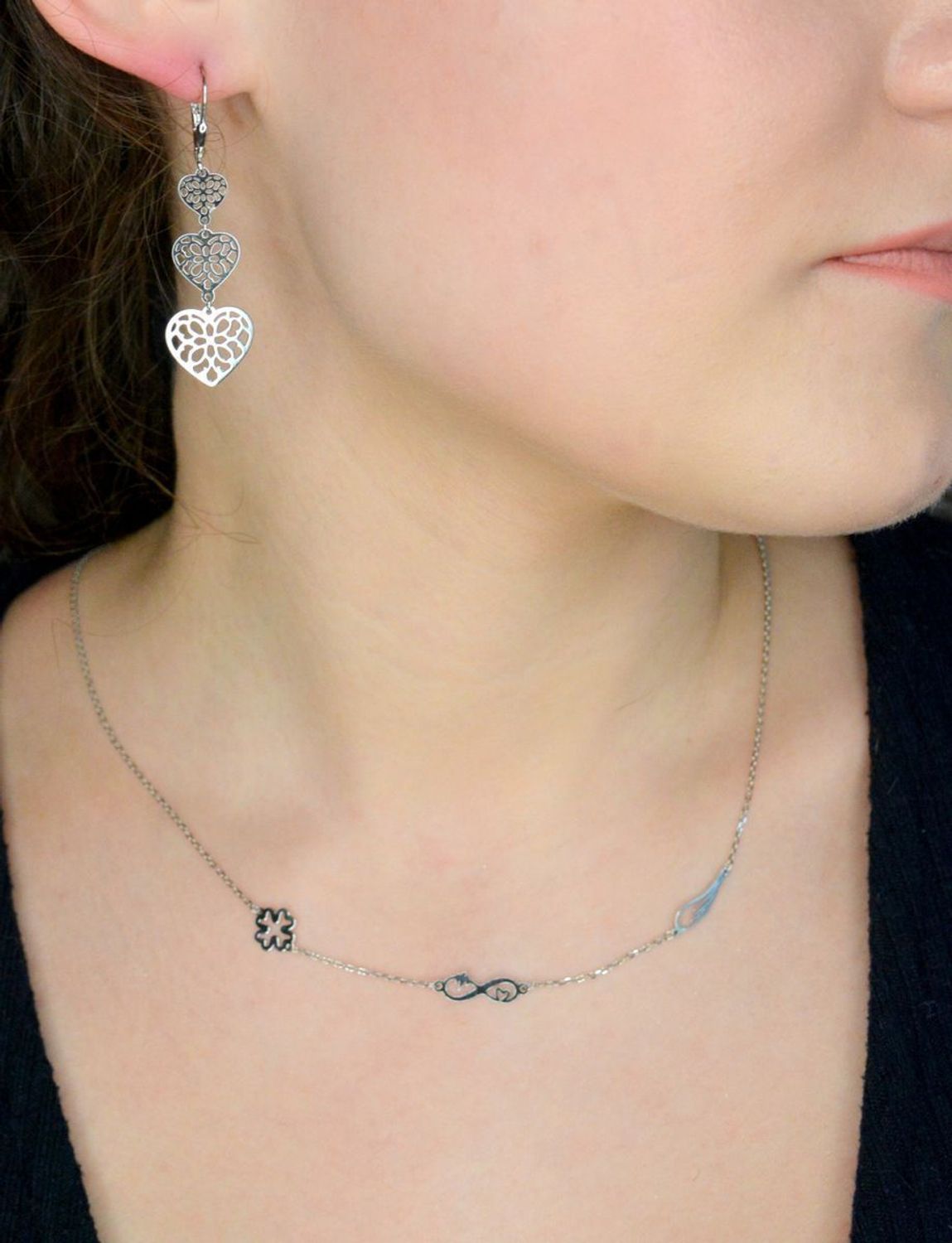 Srebrne kolczyki damskie 925 wiszące ażurowe serca DIA-KLC-12417-925. Srebrne kolczyki damskie. Kolczyki srebrne angielskie. Kolczyki srebrne na prezent. Kolczyki srebrne damskie serca.1.jpg