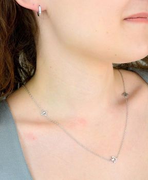 Srebrne kolczyki damskie małe kółeczka z cyrkoniami na zatrzask DIA-KLC-12540-925. Srebrne kolczyki damskie (3).JPG