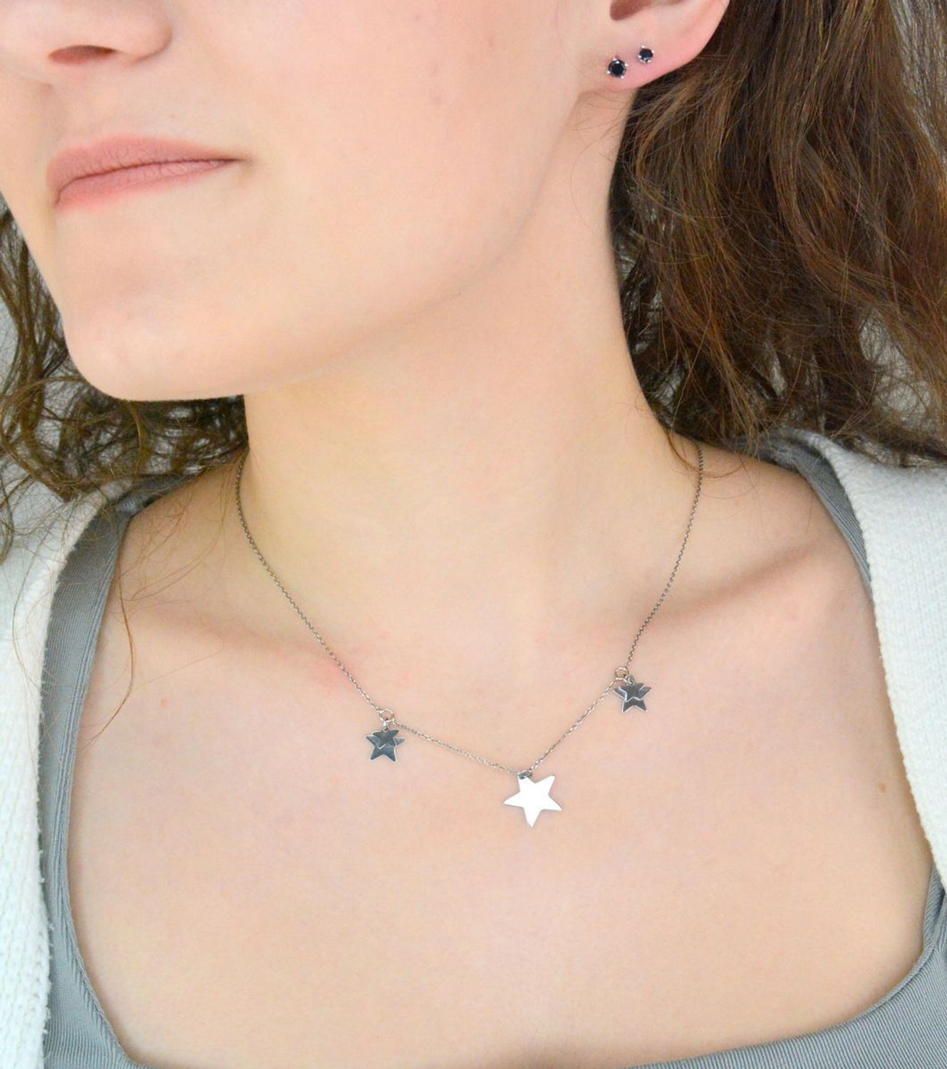 Srebrne kolczyki damskie 925 z czarną cyrkonią na sztyft DIA-KLC-12548-925. Srebrne kolczyki damskie. Srebrne kolczyki na sztyft. Kolczyki srebrne damskie. Kolczyki srebrne na prezent.1.jpg