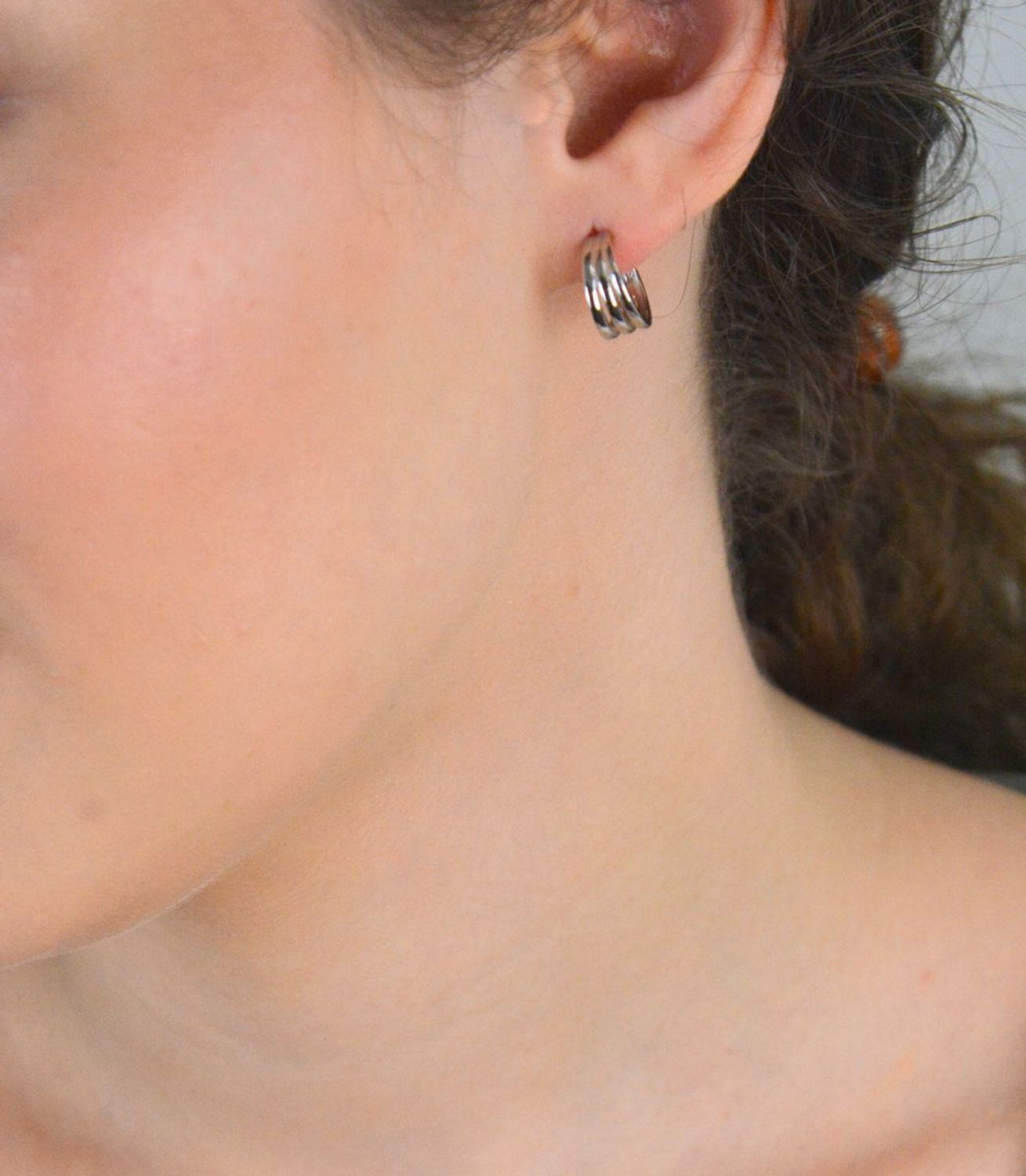 Kolczyki srebrne kółeczka trzy elementy próba 925, DIA-KLC-12813-925 Unikalne kolczyki w formie trzech połączonych kółeczek to nowoczesna odsłona 1.jpg