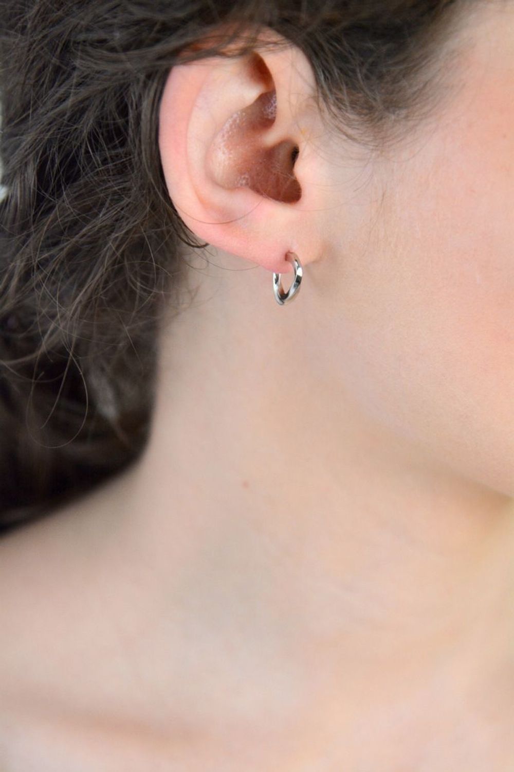 Kolczyki srebrne próba 925, geometryczne DIA-KLC-12815-925 Nowoczesny minimalizm w eleganckim wydaniu – kolczyki srebrne geometryczne,1.jpg