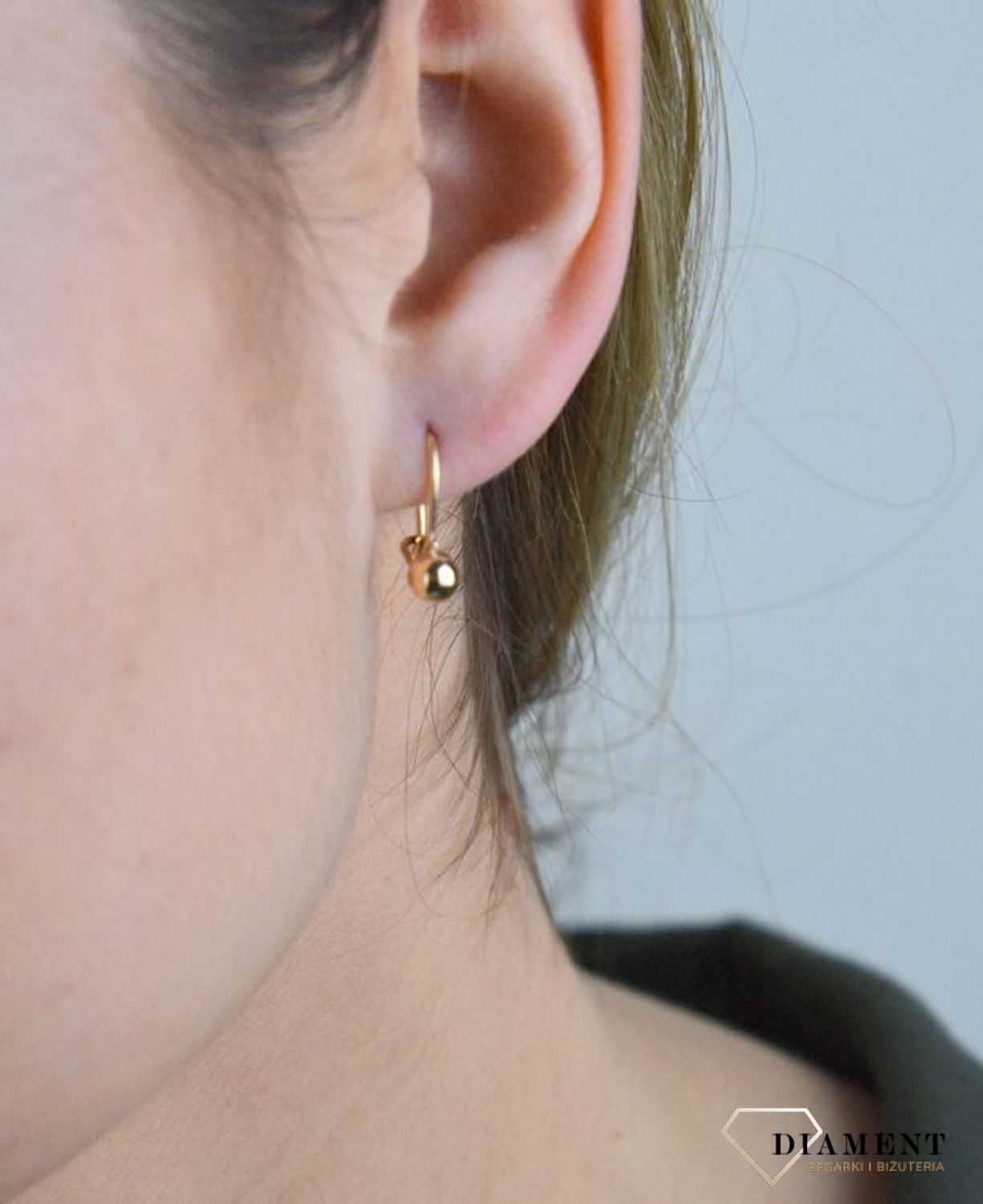 Złote kolczyki damskie 585 wiszące kulki 5 mm DIA-KLC-12957-585. Kolczyki złote. Kolczyki złote kuleczki. Kolczyki złote na prezent. Damskie kolczyki złote.1.jpg