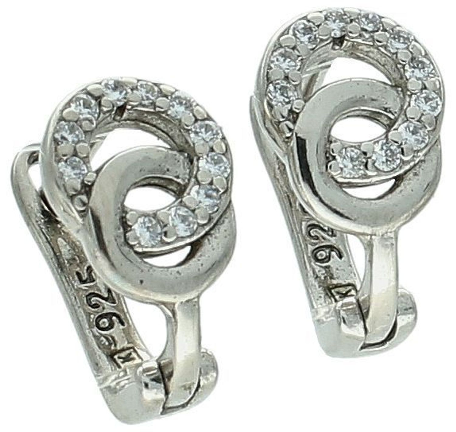 Delikatne kolczyki srebrne 925 z połączonymi kółkami i cyrkoniami. Długość 1 cm, szerokość 6 mm, waga 1,80 g, zapięcie angielskie. Dla dzieci i kobiet – na co dzień i na prezent.1.jpg