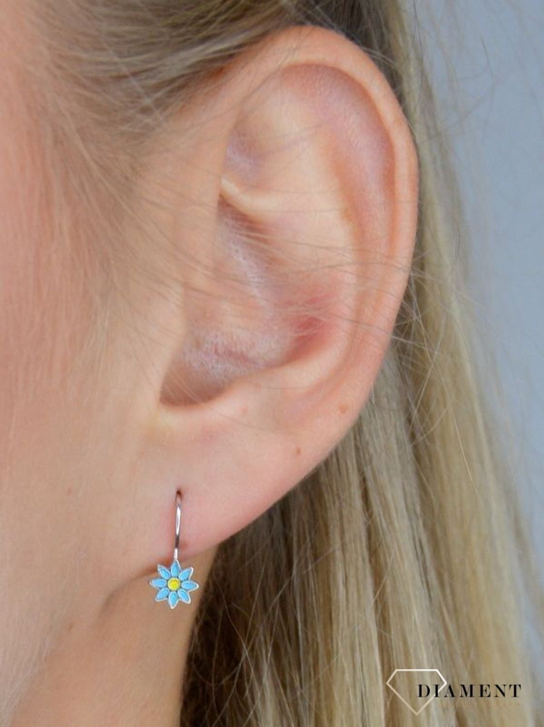 Kolczyki srebrne dla dziewczynki 'Niebieskie kwiatki' DIA-KLC-1304OR0086B-925.jpg