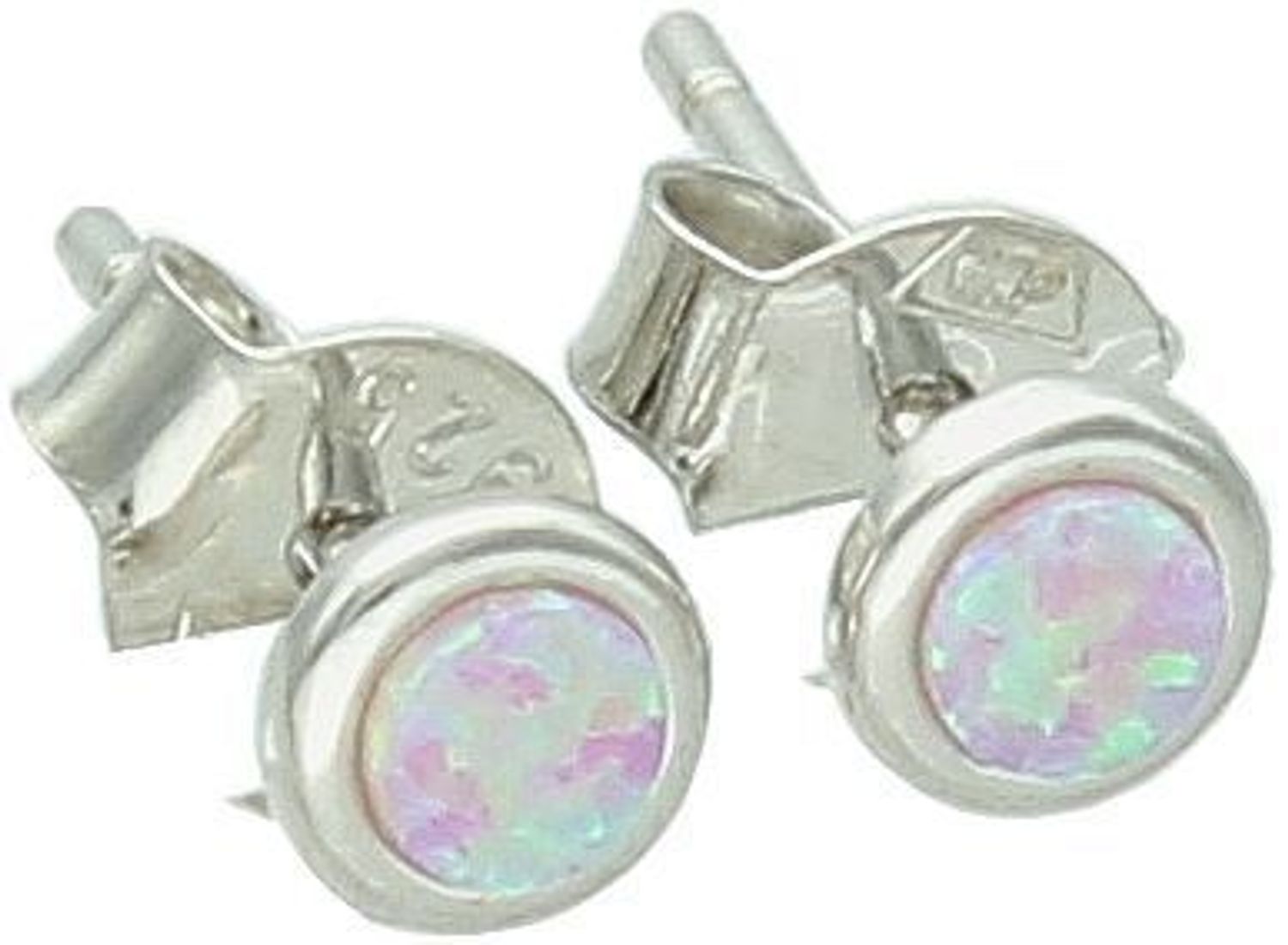 Kolczyki damskie DIA-KLC-13147-925 – srebro próby 925, okrągłe, zdobione różowym syntetycznym opalem, średnica 4 mm, zapięcie na sztyft, waga 0,70 g. Subtelna i elegancka biżuteria na co dzień.1.jpg