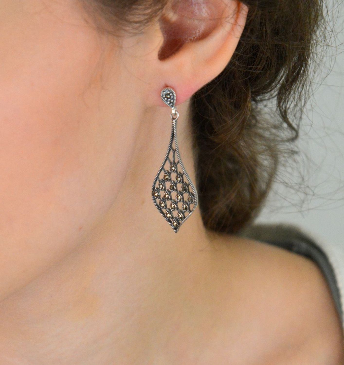 Srebrne kolczyki damskie łezki z markazytami  Długie  Próba 925  DIA-KLC-13148-925.jpg