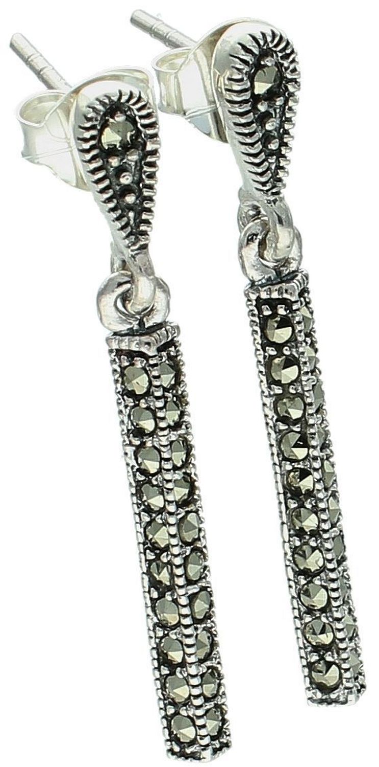 Kolczyki damskie DIA-KLC-13155-925 – srebro próby 925, wiszące patyczki zdobione markazytami, długość 3,3 cm, zapięcie na sztyft, waga 3,30 g. Elegancja i blask na co dzień.1.jpg