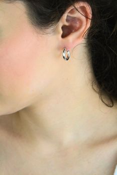 Kolczyki srebrne 925 damskie minimalistyczne kółeczka – lekkie i eleganckie (3).jpg