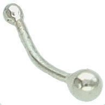 Ultradelikatny kolczyk do nosa ze srebra próby 925 z kuleczką 1 mm. Lekki i subtelny piercing typu Nostril – idealny na co dzień. 1.jpg