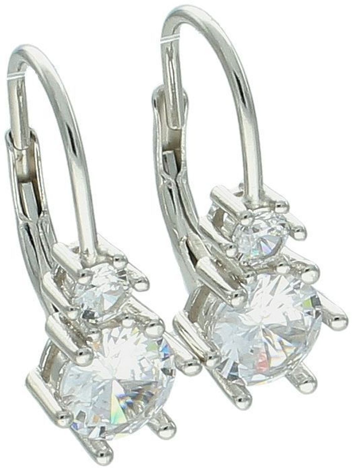 Kolczyki srebrne próby 925 DIA-KLC-13412-925 zdobione dwiema cyrkoniami. Długość 1,7 cm, szerokość 7 mm, zapięcie angielskie. Elegancka, kobieca biżuteria – idealna na prezent1.jpg