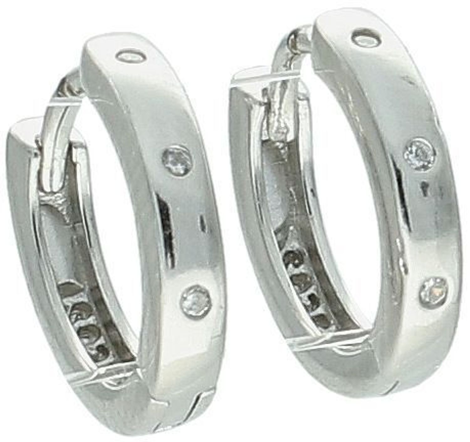 Kolczyki dziecięce srebrne próby 925 – małe kółeczka z cyrkoniami, model DIA-KLC-13468-925. Długość 1,0 cm, szerokość 2 mm, waga 1,50 g. Subtelne, wygodne i eleganckie – idealne na prezent.1.jpg