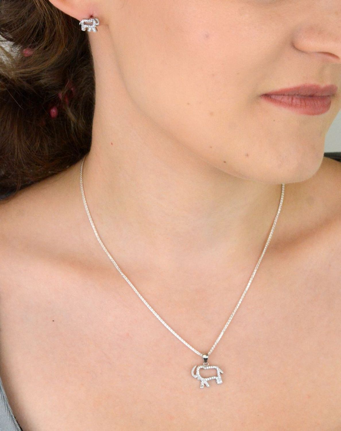 kolczyki dziecięce srebrne, kolczyki słoniki, biżuteria dla dziewczynki, kolczyki 925 dla dziecka, kolczyki ze sztyftem, kolczyki z cyrkoniami, DIA-KLC-13643-925, srebrna biżuteria dziecięca1.jpg