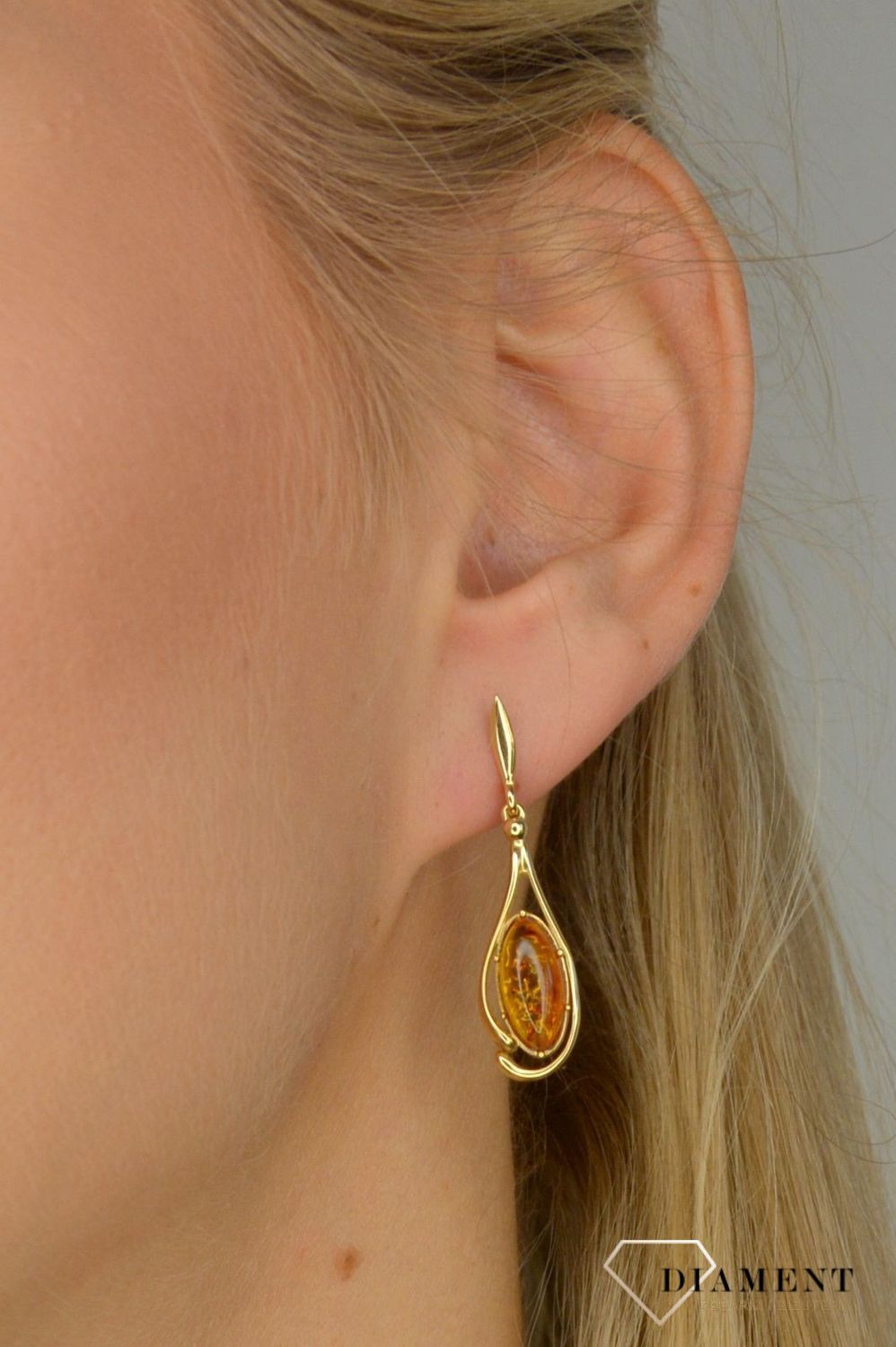 Złote kolczyki 585 łezki z bursztynem ze złota DIA-KLC-1373-585.jpg
