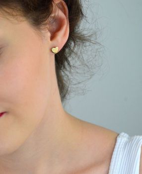 Kolczyki damskie złote DIA-KLC-13732-585 – serduszka gładkie 8 mm. Waga 0,89 g, zapięcie na sztyft. Delikatna i elegancka biżuteria, idealna na prezent (4).JPG