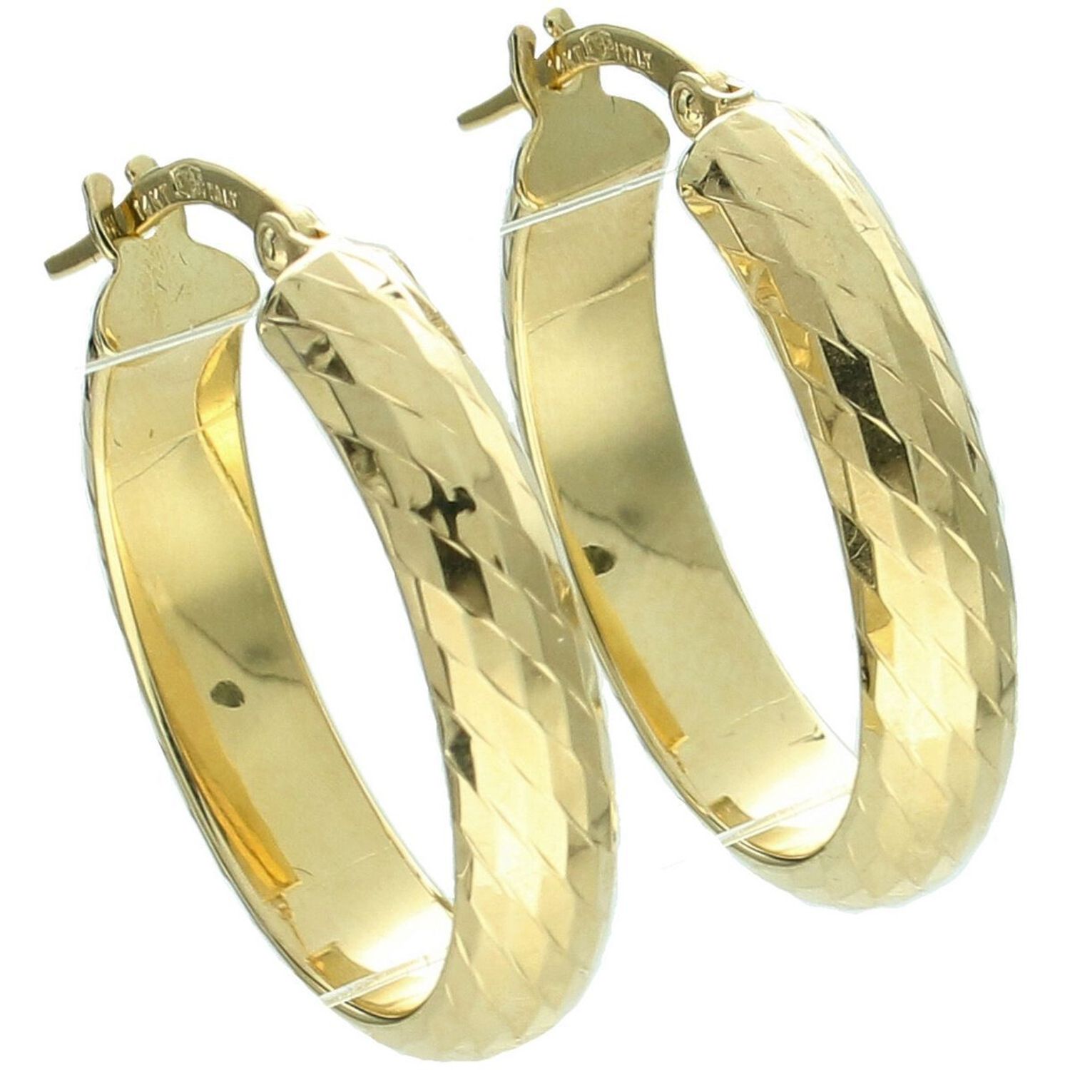 Kolczyki damskie złote DIA-KLC-13739-585 – owalne zdobione wzorem. Wymiary 2,5 cm x 5 mm, waga 3,0 g. Elegancka i stylowa biżuteria, idealna na prezent.1.jpg